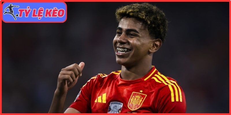 Lamine Yamal báo tin cực vui trước ngày hội World Cup 2026 4 Yamal tái xuất, La Roja mơ vô địch World Cup
