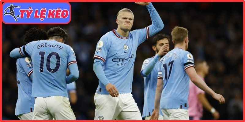 Man City sảy chân khó tin, đánh rơi lợi thế trước Arsenal 2 Man City dẫn trước nhưng sụp đổ khó tin